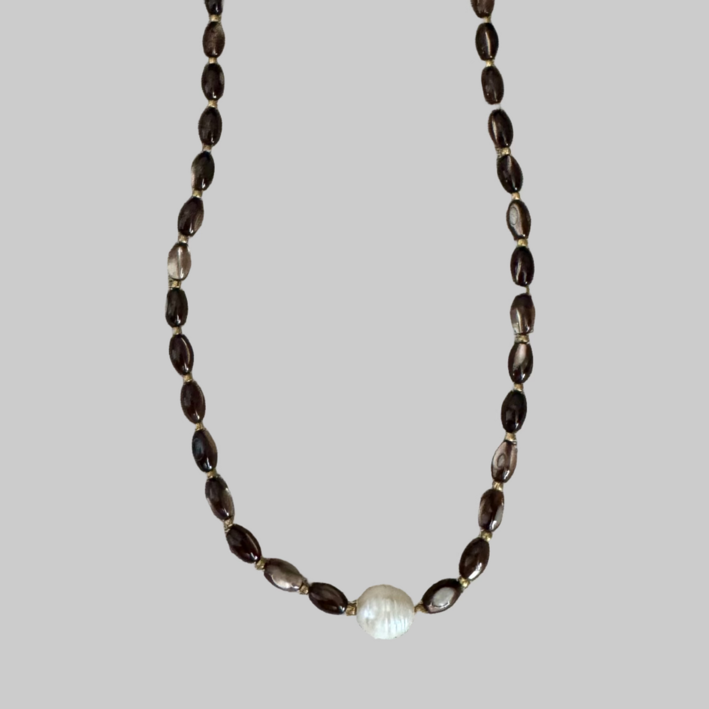 Shell Beaded Necklace with Freshwater Pearl